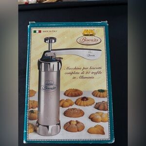 Marcato Biscuits Aluminum Cookie Press - Silver